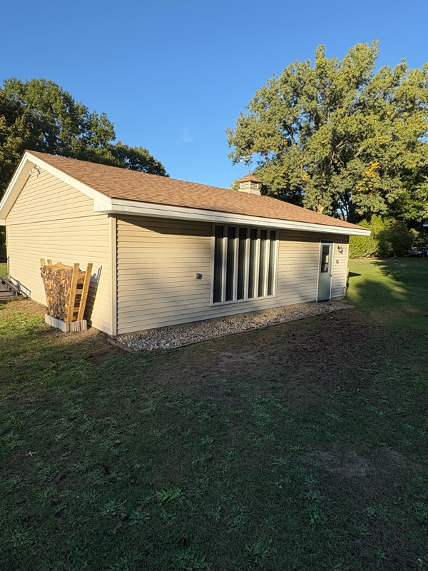 Photo - 272 Aniline Ave N