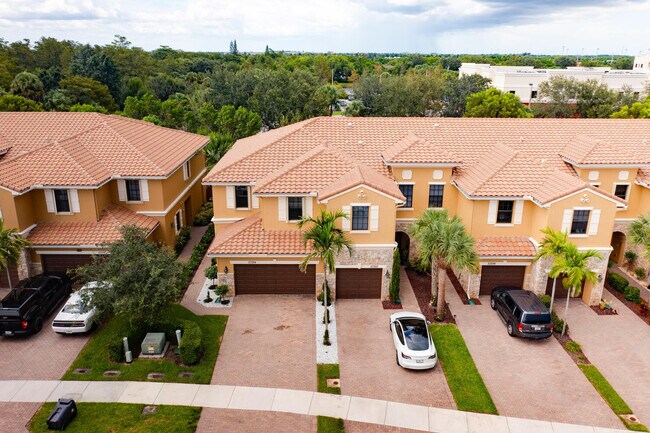 Photo - 10384 Wellington Parc Dr