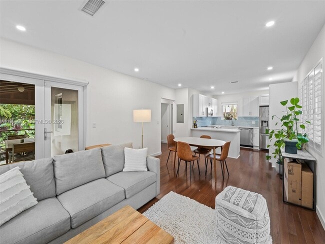 Photo - 4148 Ventura Ave