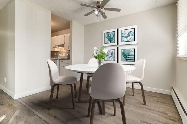 Photo - Hudson Court