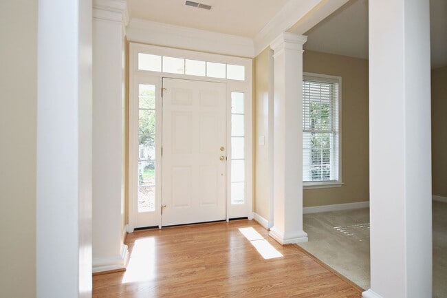 Photo - Dog Friendly End-Unit Crozet Home