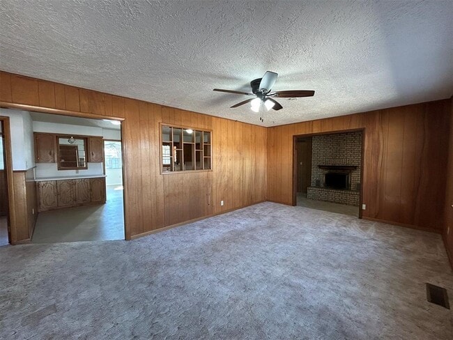 Photo - 514 E Center St