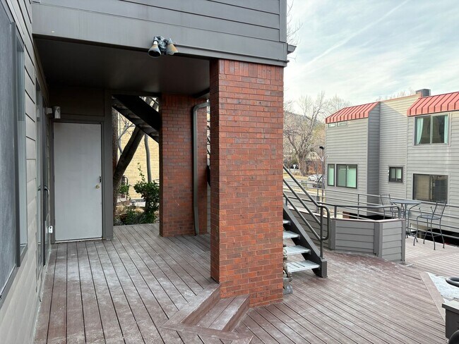 Photo - Completely Renovated 3 Bed 2 Bath Condo Downtown Pearl.  Brand New Interior!