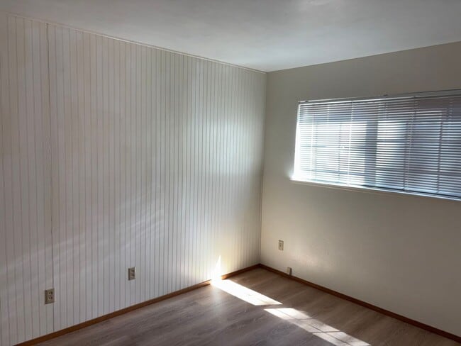 Photo - 769 Modesto Ave Unit 4
