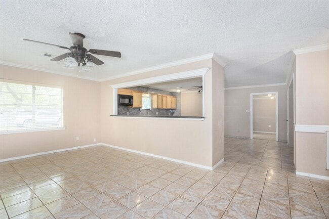 Photo - 16900 Wellborne Rd