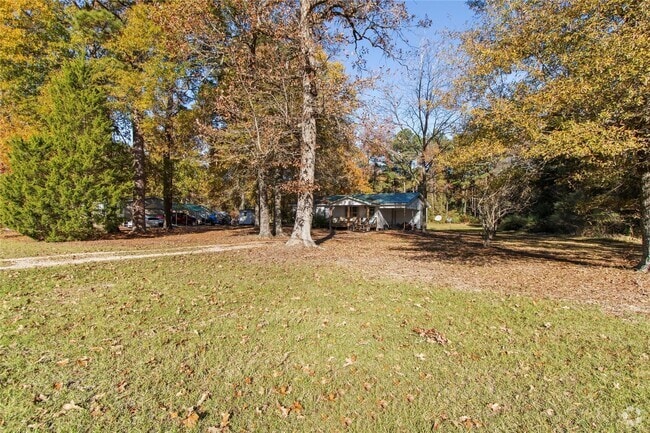 Building Photo - A Whole lot of Country but minutes to the ... Rental