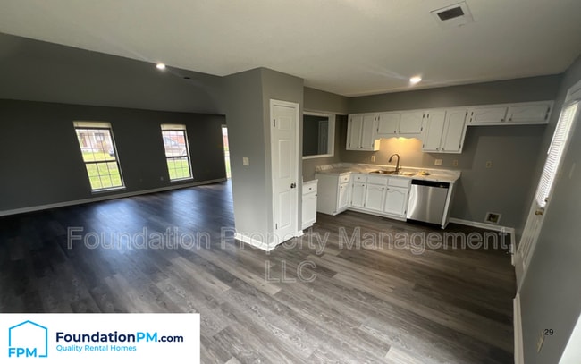 Photo - 7083 Gleneagles Dr