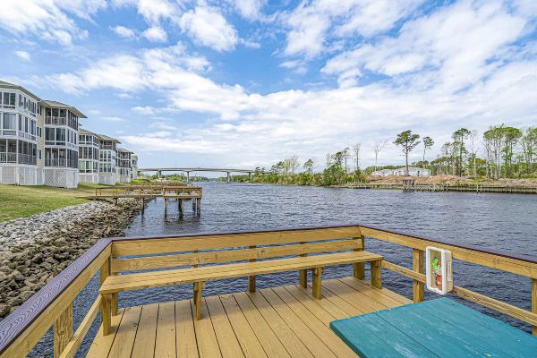 216 Landing Rd