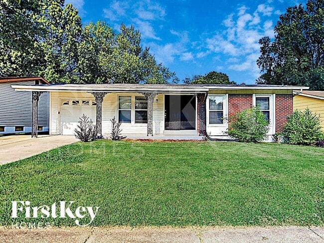 Building Photo - 11592 Las Ladera Dr