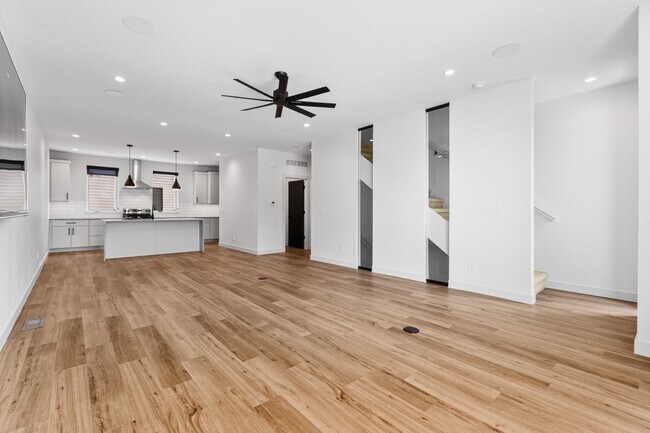 Photo - 14 Lincoln Ave Unidad 2