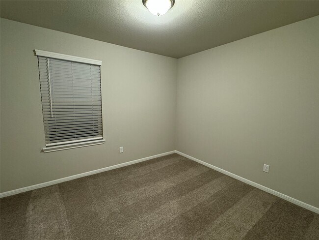 Photo - 1436 Sundown Gln Ln