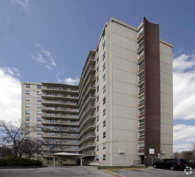 Building Photo - Lawrence East Apartments