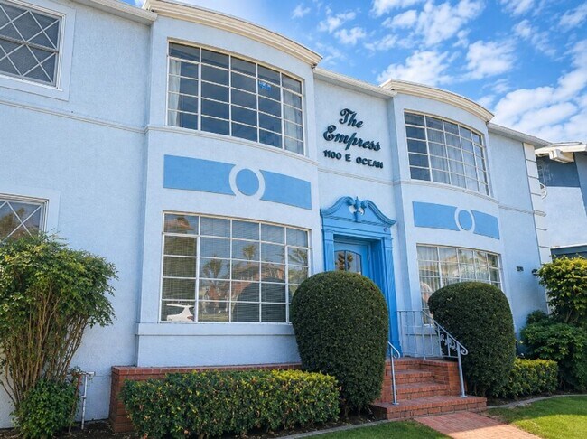 1100 E Ocean Blvd Unit 13