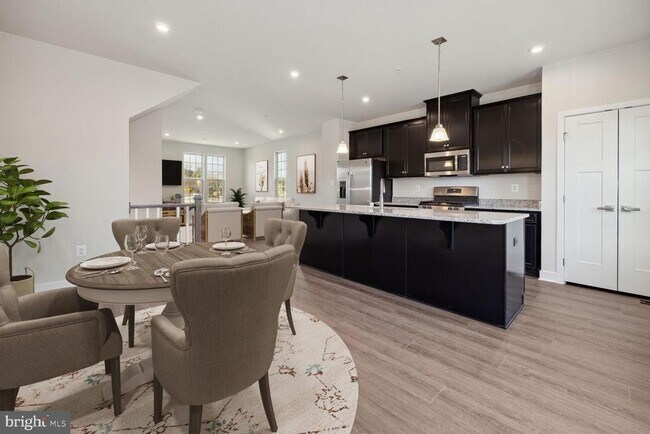 Photo - 9643 Tall Oaks Rd