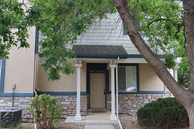 Photo - Beautiful Fort Collins 3 Bed, 2.5 Bath Tow...