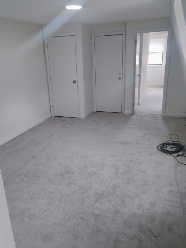 Photo - 682 Beech St Unit 6