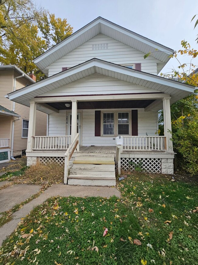 Building Photo - PICTURES COMING SOON! There is a $25 fee f...