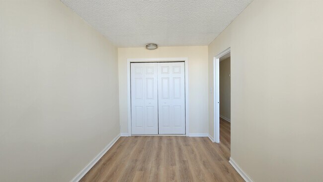 Photo - 280 Marin Blvd Unidad 14H