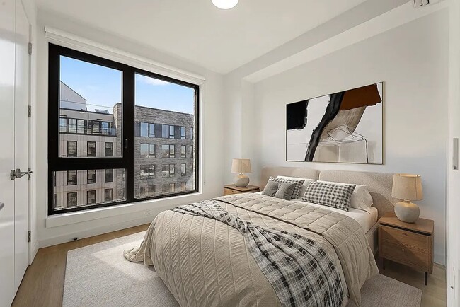 Photo - 2363 Bedford Ave Unidad 301C