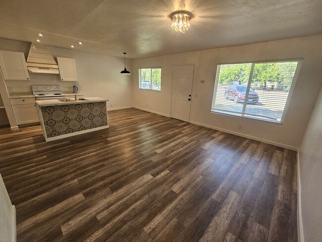 Photo - 2 Bedroom 1 Bath Apartment for Rent in Corning! Unit 241