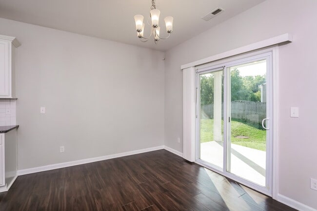 Photo - 621 Rose Mallow Dr