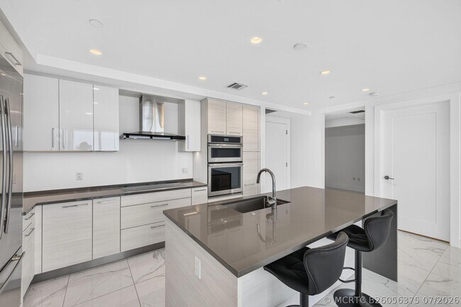 100 E Las Olas Blvd Unit 1902