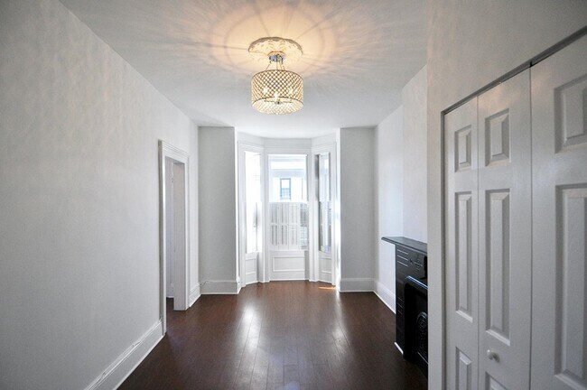 Photo - 148A Webster Ave