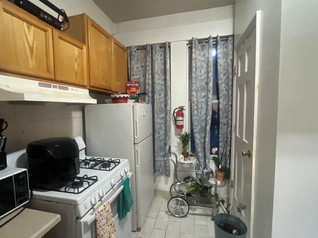Photo - 2518 Bergenline Ave
