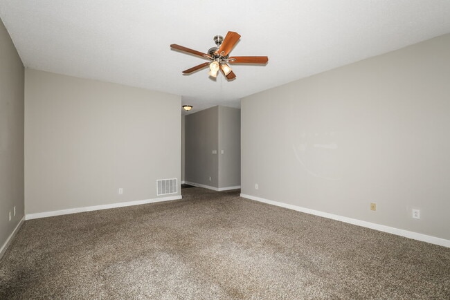 Photo - 9692 Stonewall Ln
