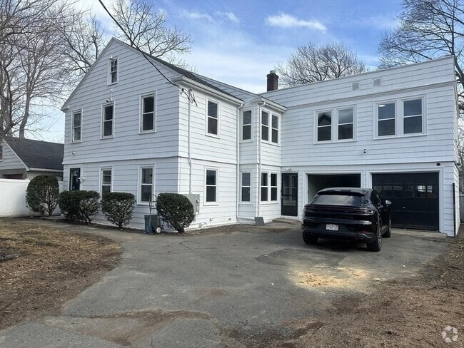 Building Photo - 19 Nahant Pl Unit 2 Rental