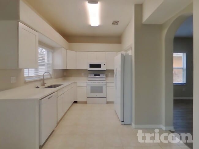 Photo - 31027 Bridgegate Dr