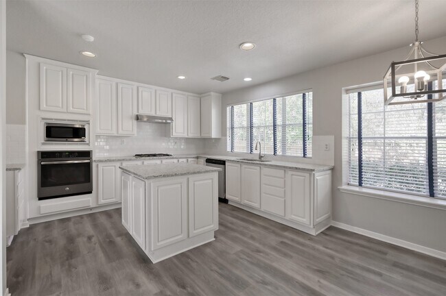 Photo - 51 E Greywing Cir
