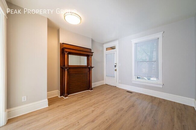 Photo - 950 Delaware Ave