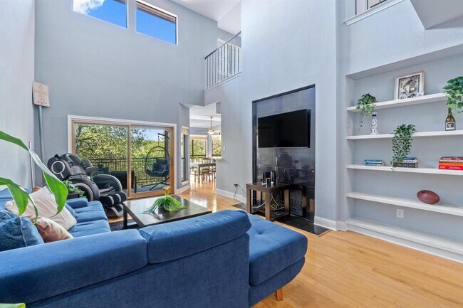 Building Photo - 4711 Spicewood Springs Rd Unit 5-226 Rental