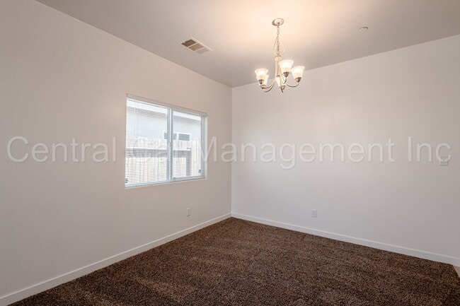Photo - 4 bedroom, 2 Bath Home in the Desired Sout...