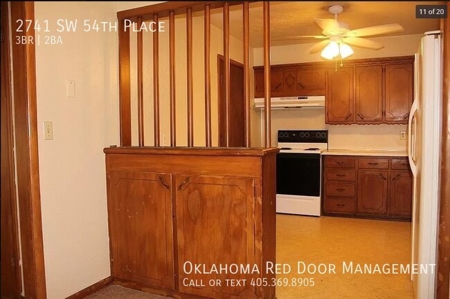 Photo - 2741 SW 54th Pl