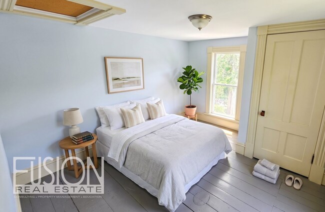Photo - Charming 1850s Farmhouse with Modern Upgrades in Shelburne