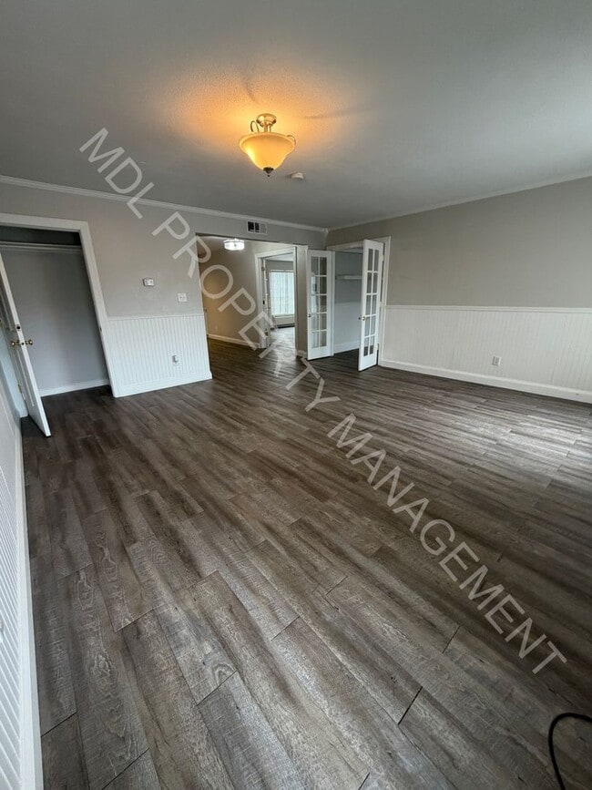 Photo - 314 N Michigan Ave Unit 3