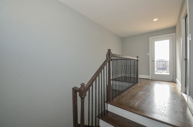 Photo - 4609 Nett St