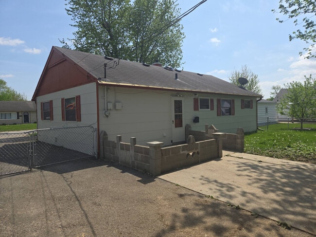 Photo - 604 Carol Dr