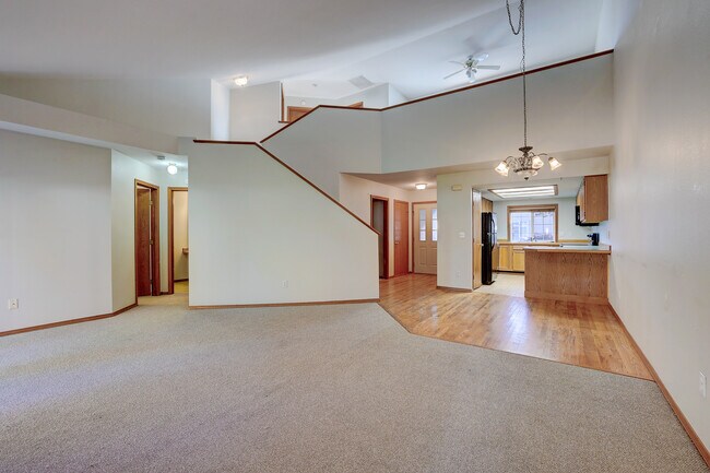 Photo - 3173 S Crabapple Ln