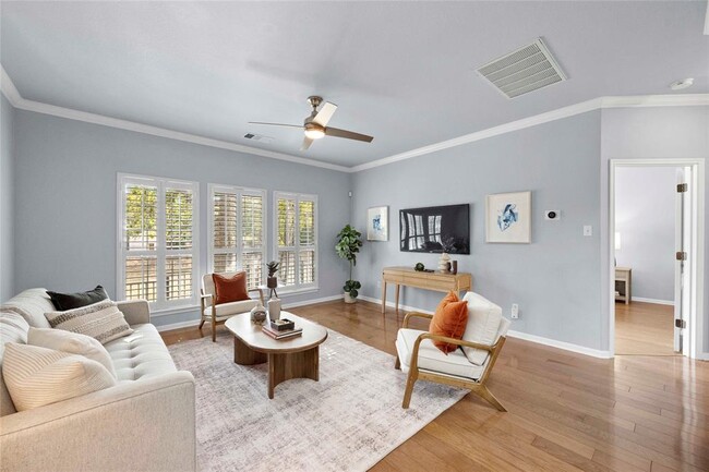 Photo - 6704 Menchaca Rd