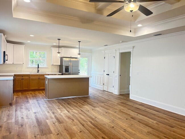 Photo - 31 Klickitat Dr