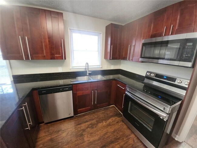 Photo - 2337 Pebble Rock E