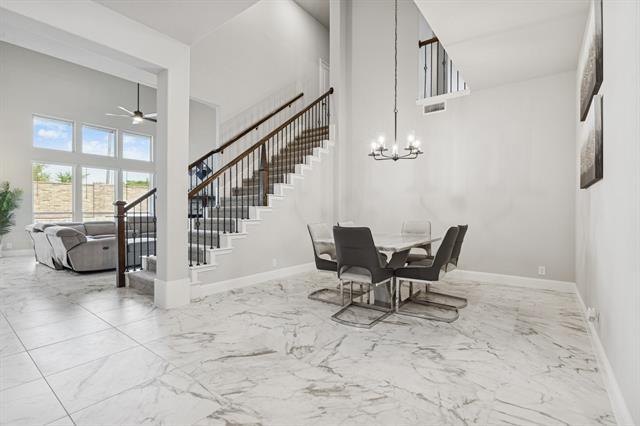 Photo - 2219 Desmond Dr