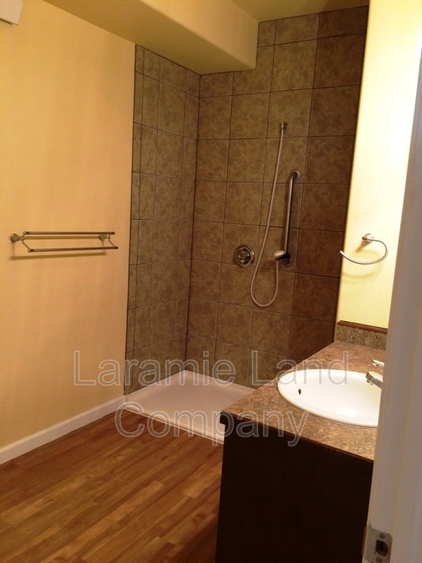 Photo - 1157 N 17th St