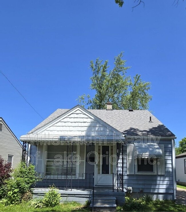 Building Photo - 136 W Princeton Ave