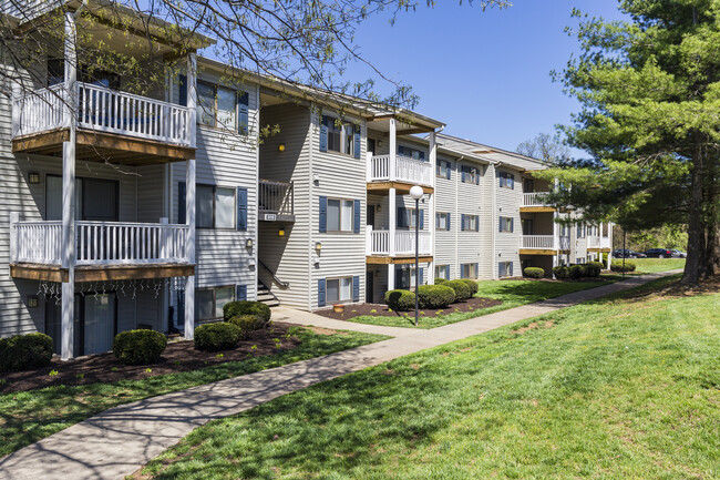 Hickory Woods - Hickory Woods Apartments