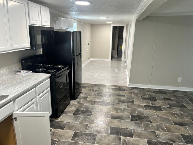 Photo - 3706 Griffin St Unit Apt A