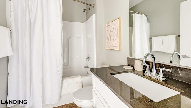 5040 Linbar Dr Unit 413